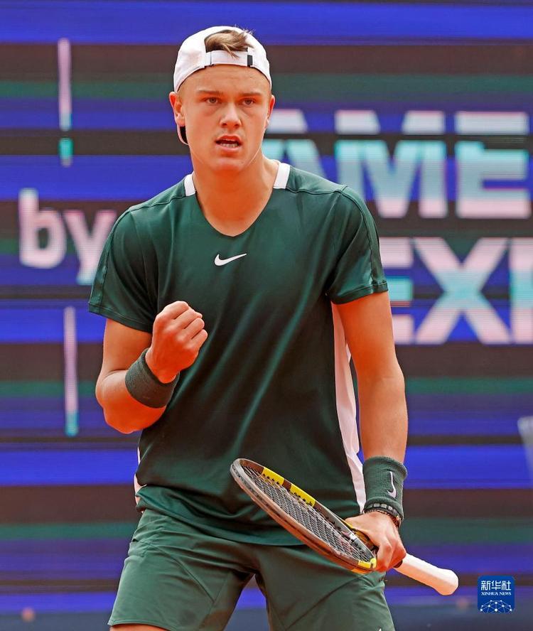 不仅巩固了 不仅巩固了